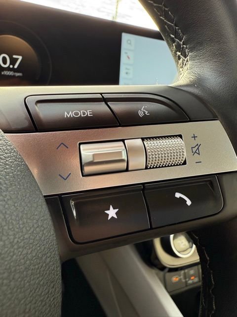 Used 2025 Hyundai Tucson SEL image 48