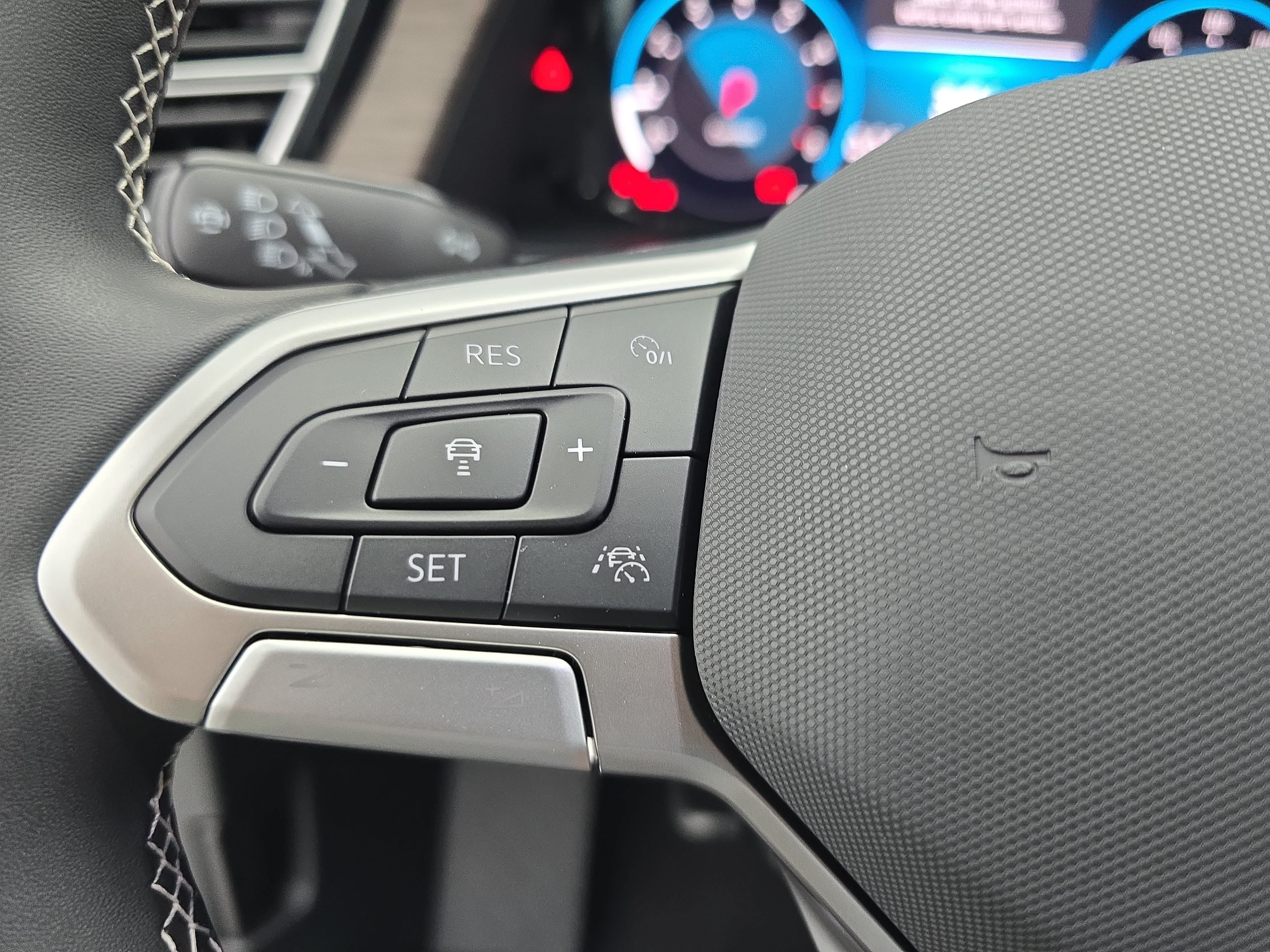 New 2026 Volkswagen Atlas SEL AWD/4WD image 17