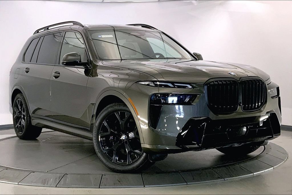 Used 2026 BMW X7 xDrive40i AWD/4WD video 1