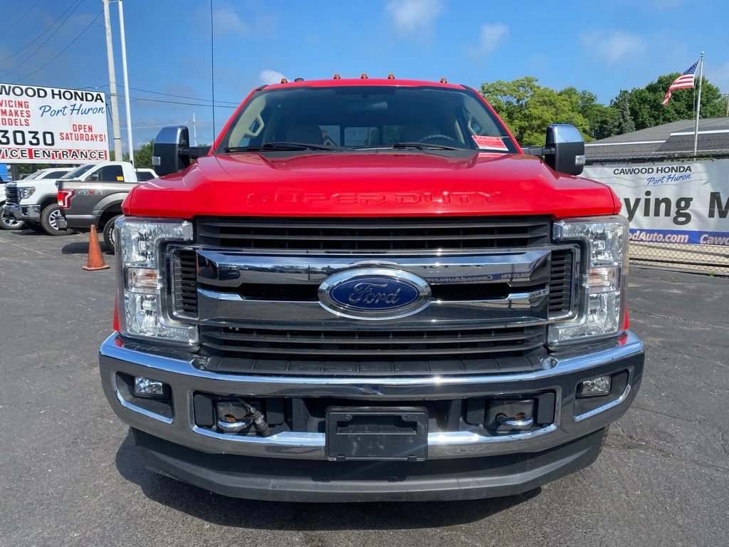 Used 2017 Ford F250 XLT w/ XLT Premium Package AWD/4WD image 7
