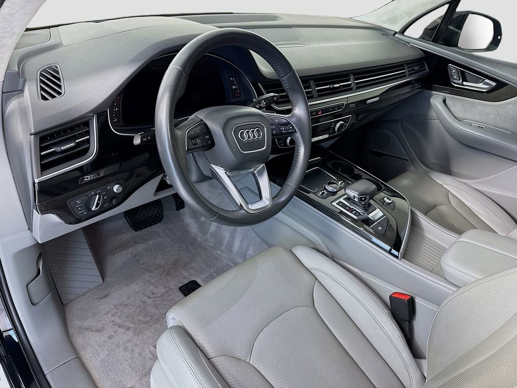 Used 2018 Audi Q7 3.0T Prestige w/ Prestige Package image 9