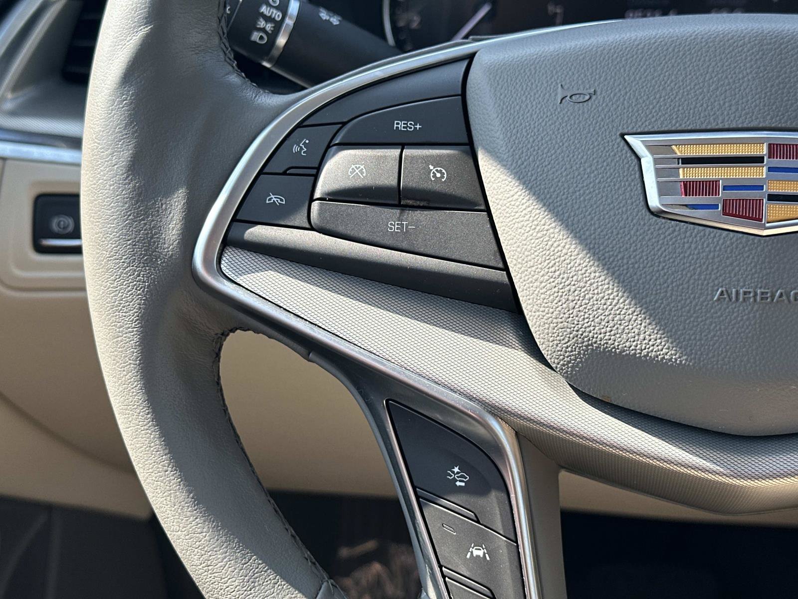 Certified 2024 Cadillac XT5 Premium Luxury AWD/4WD image 22