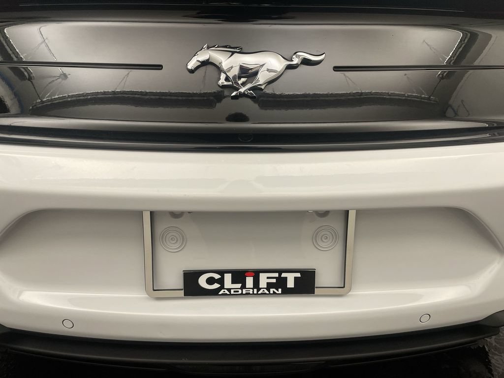 Used 2020 Ford Mustang Premium RWD image 23