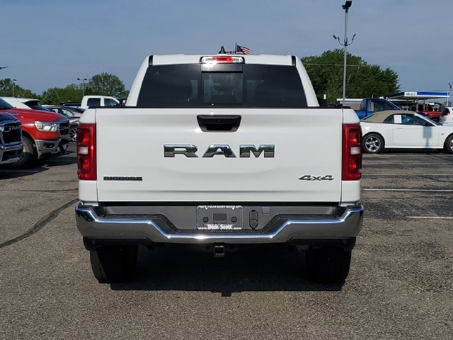 New 2026 RAM 1500 Big Horn AWD/4WD image 7