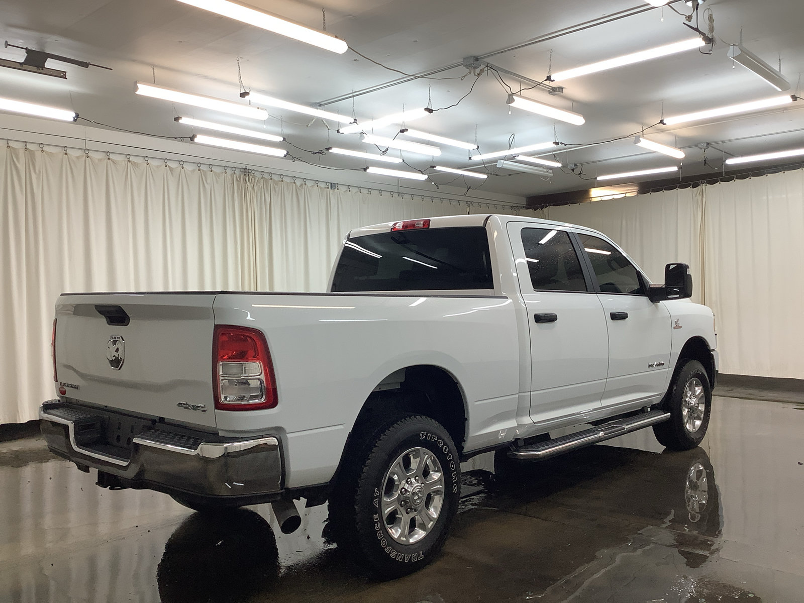 Used 2023 RAM 2500 Big Horn w/ Level 1 Equipment Group AWD/4WD image 6