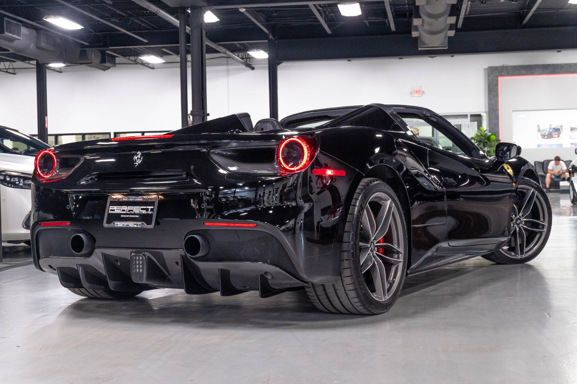 Used 2016 Ferrari 488 Spider RWD image 75