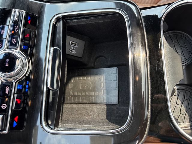 Used 2023 Lincoln Nautilus Reserve AWD/4WD image 31