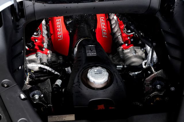 Used 2024 Ferrari SF90 Spider AWD/4WD image 11