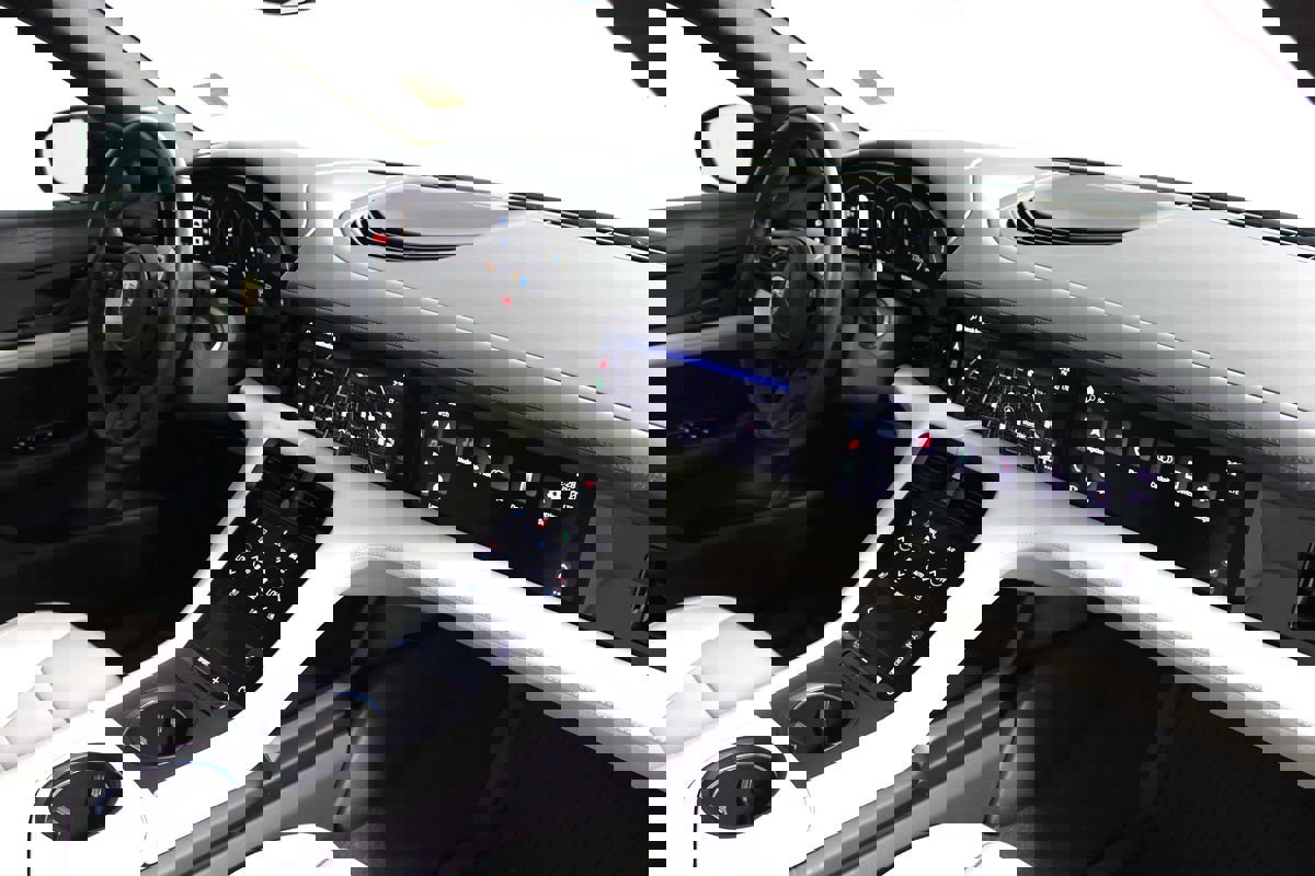 Used 2023 Porsche Taycan w/ Premium Package RWD image 18