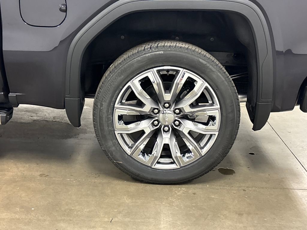 New 2026 GMC Sierra 1500 Denali w/ Denali Reserve Package image 13