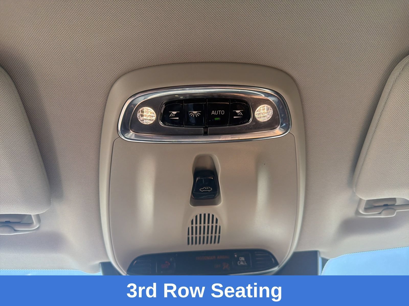 Used 2021 Volvo XC90 T6 Momentum AWD/4WD image 18