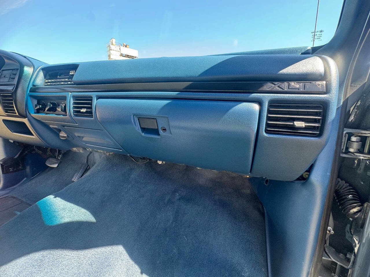 Used 1995 Ford Bronco XLT image 81