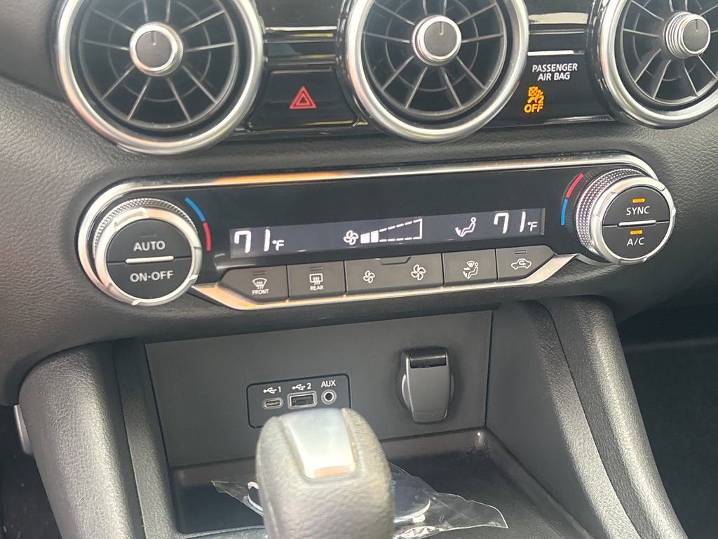 Used 2020 Nissan Sentra SV w/ Electronics Package FWD image 14