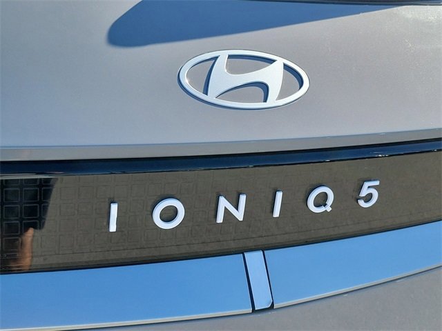 New 2026 Hyundai Ioniq 5 SEL image 24