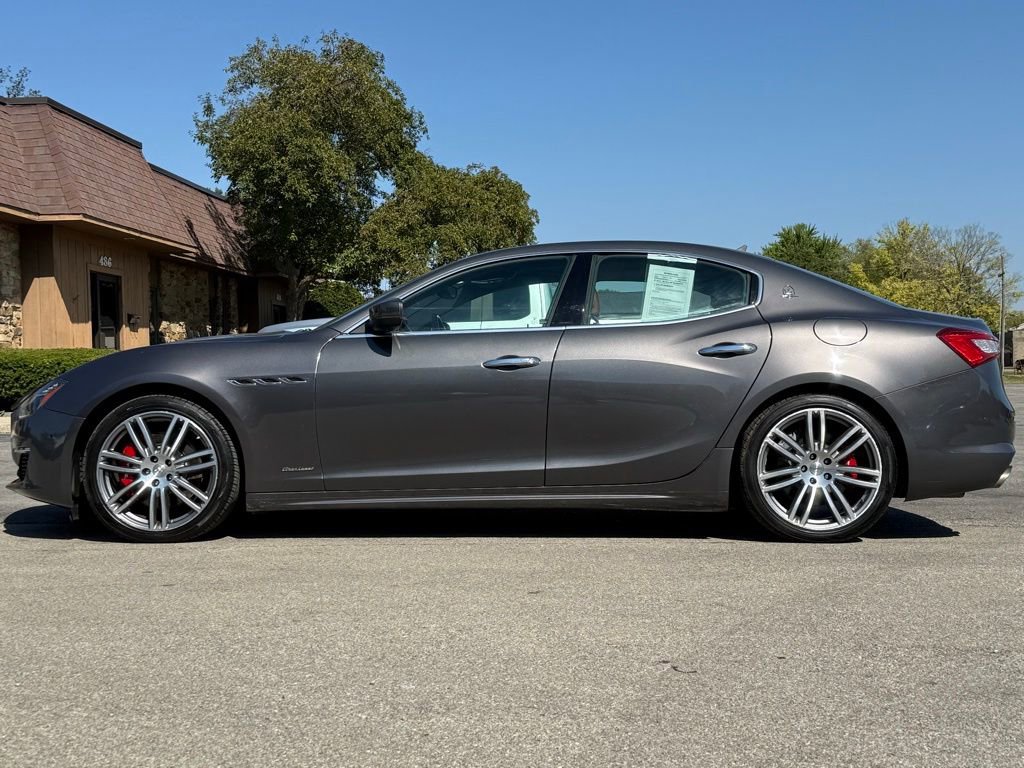 Used 2019 Maserati Ghibli S GranLusso AWD/4WD image 2