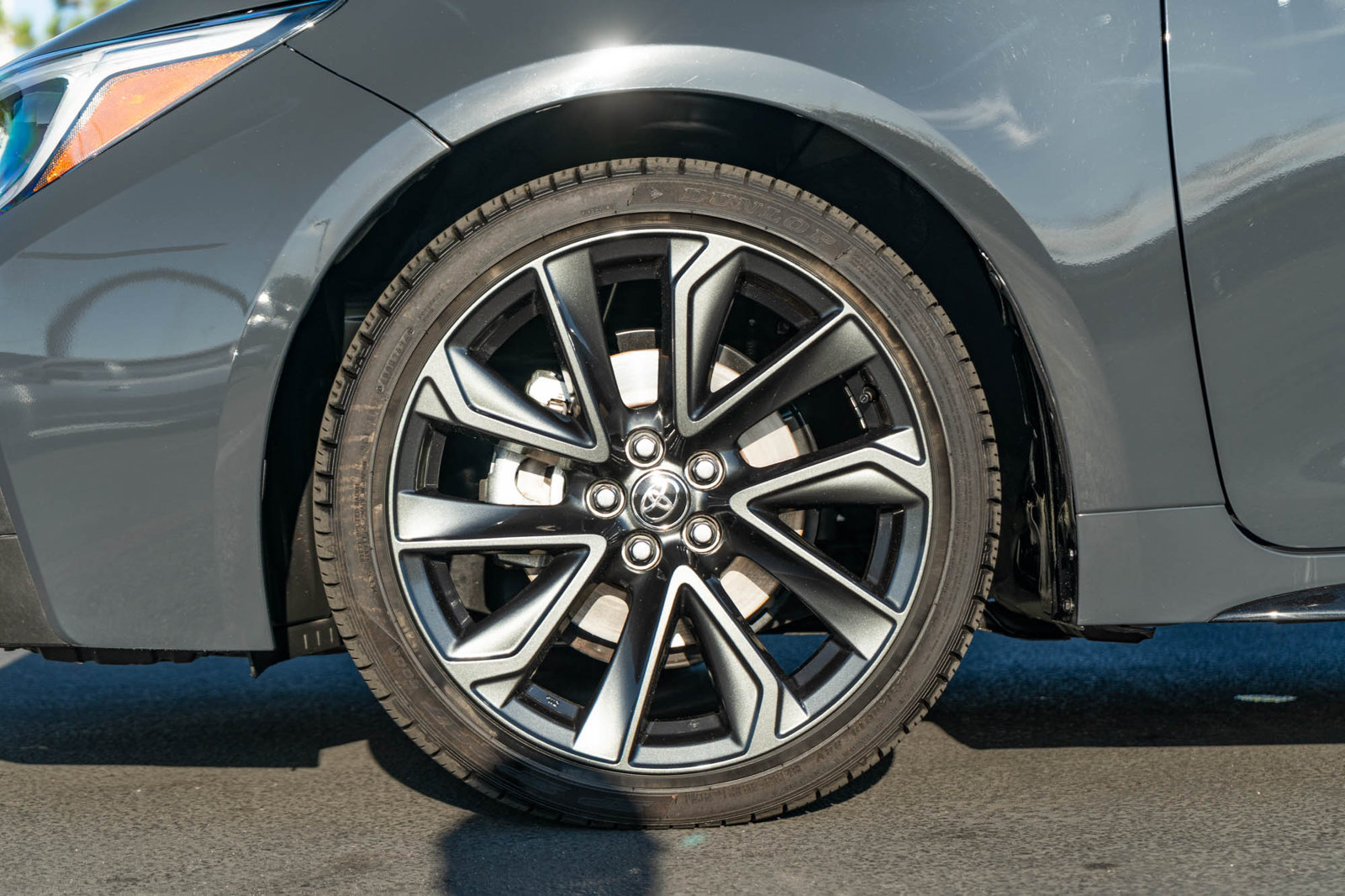 Certified 2025 Toyota Corolla SE FWD image 5