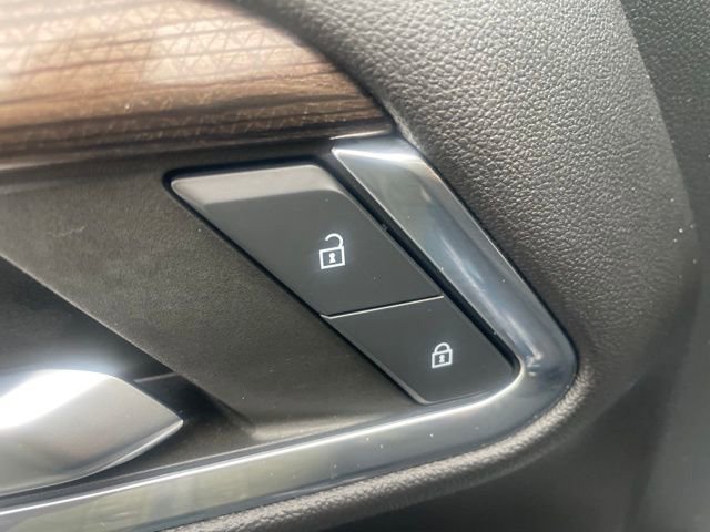 Used 2023 Chevrolet Silverado 1500 RST image 12