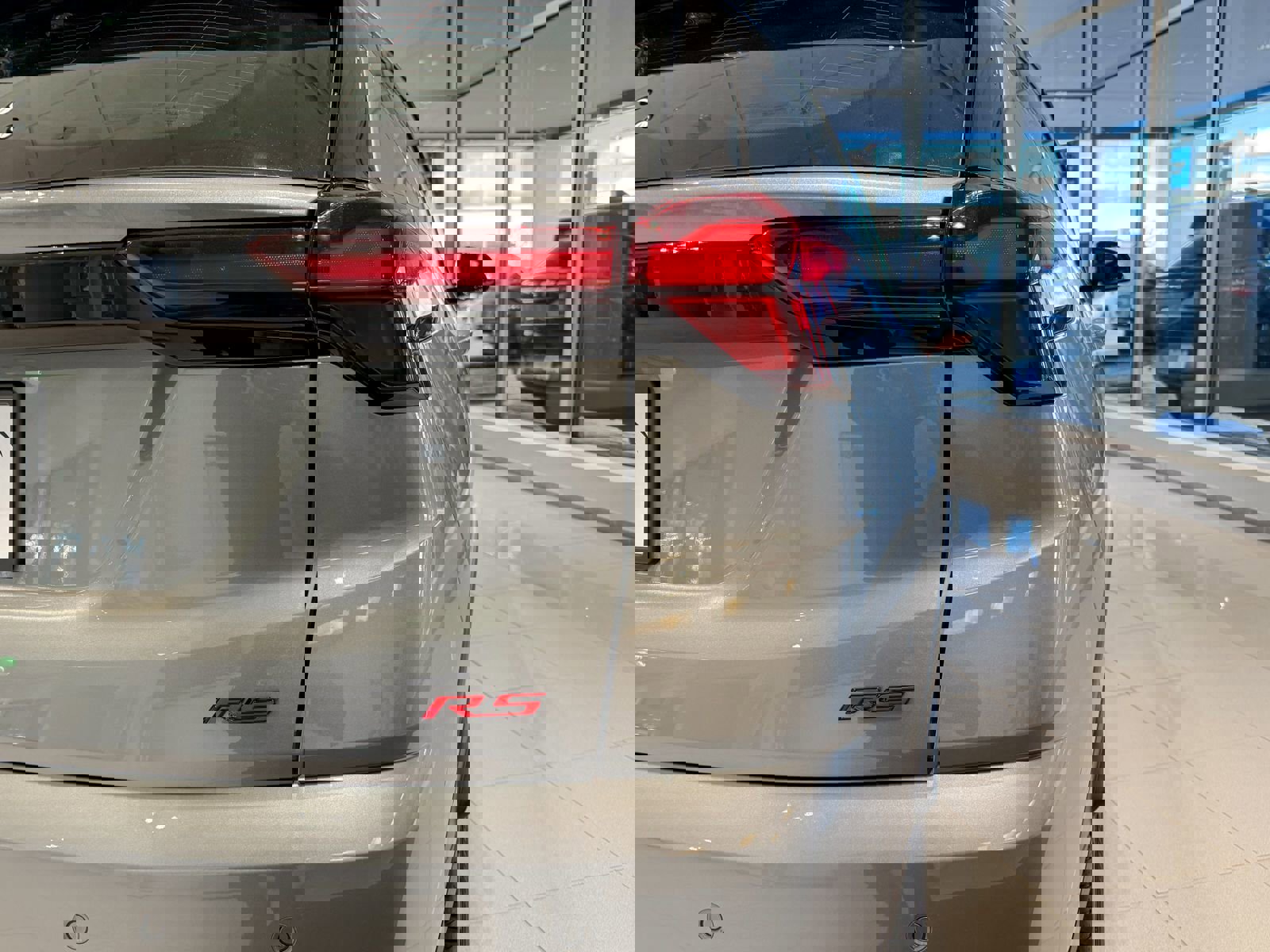 New 2027 Chevrolet Bolt RS w/ Technology Package image 38