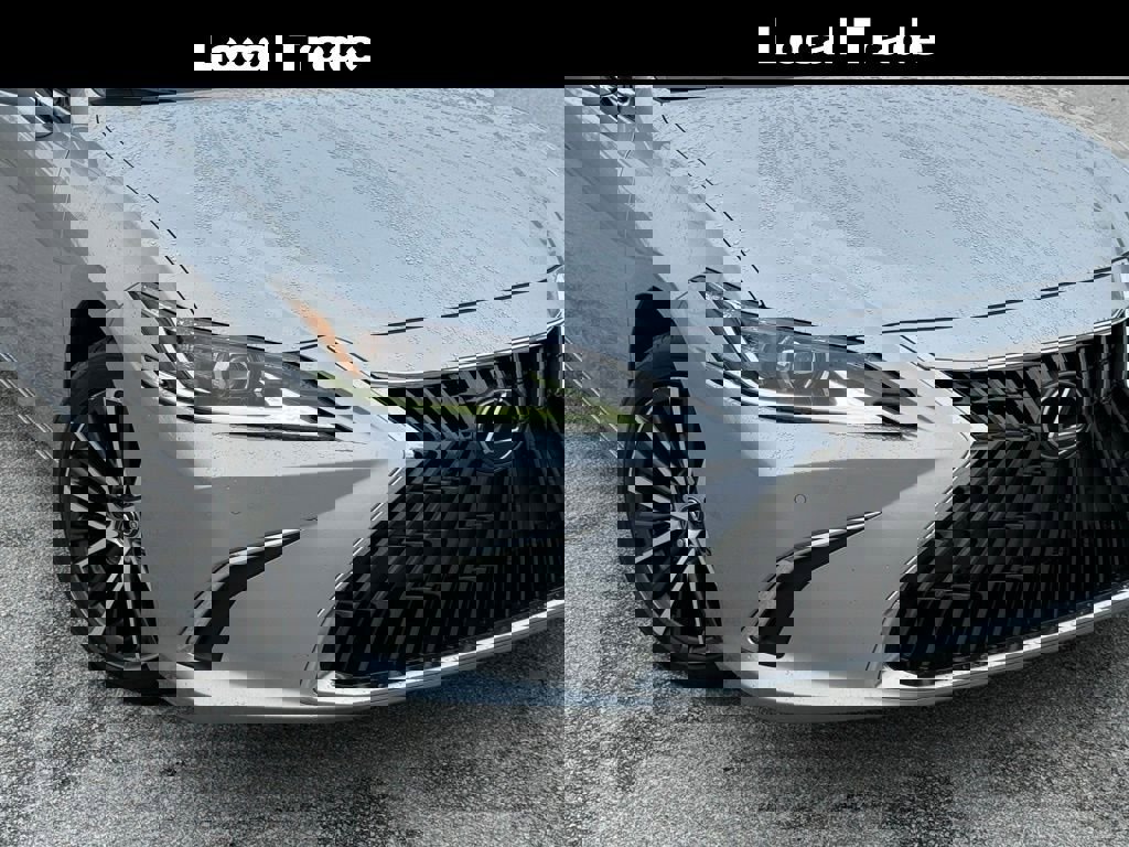 Used 2022 Lexus ES 350 w/ Premium Package image 5