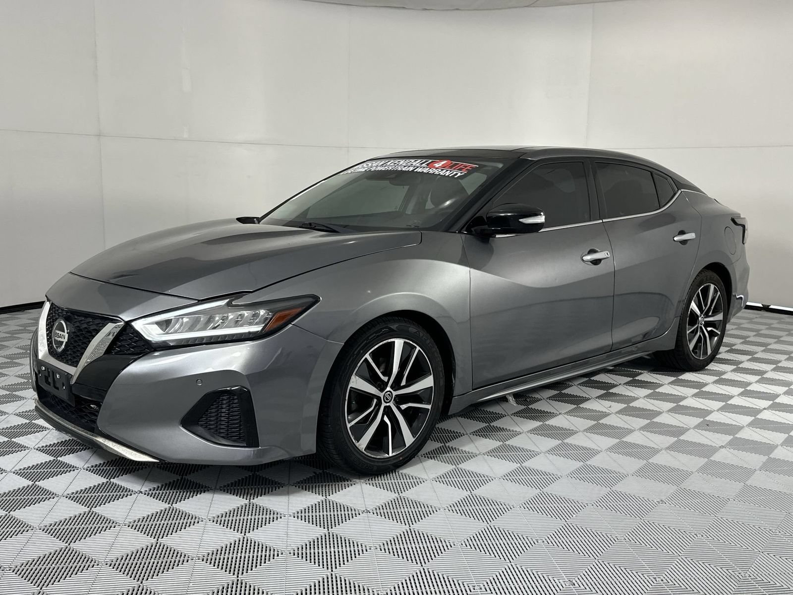 Used 2020 Nissan Maxima 3.5 SL w/ Floor Mat Group FWD image 4