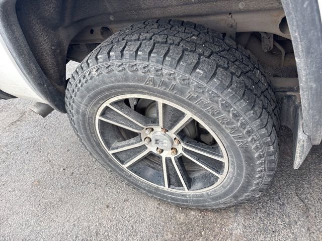 Used 2016 GMC Sierra 1500 Denali w/ Enhanced Driver Alert Package image 15