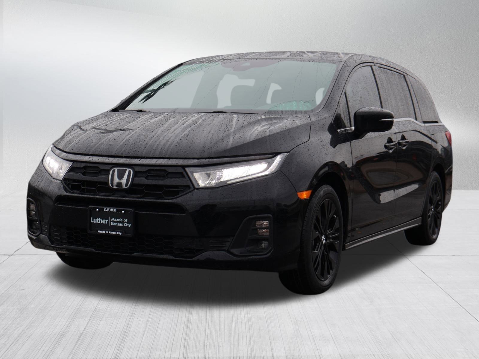 Used 2025 Honda Odyssey Sport-L image 3
