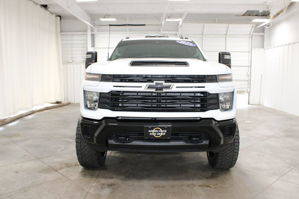 Used 2024 Chevrolet Silverado 2500 Custom w/ Z71 Off-Road Package AWD/4WD image 3