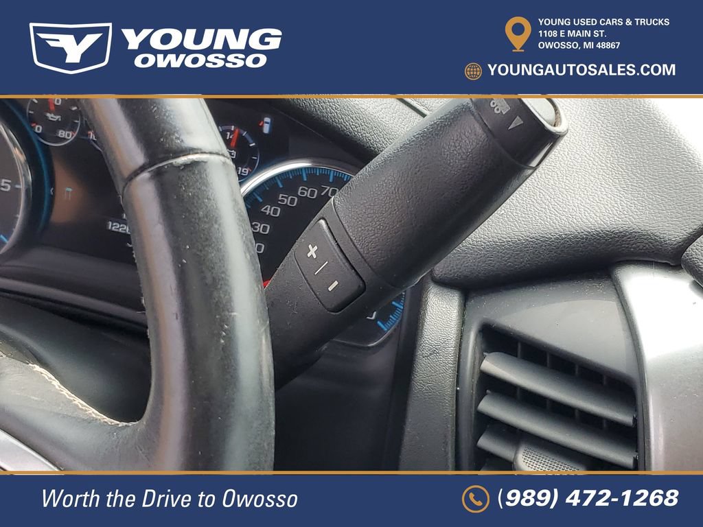 Used 2017 Chevrolet Suburban Premier AWD/4WD image 17