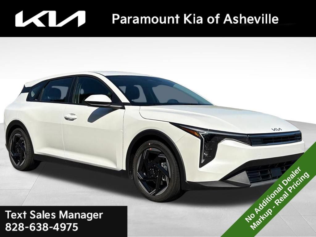 New 2026 Kia K4 EX