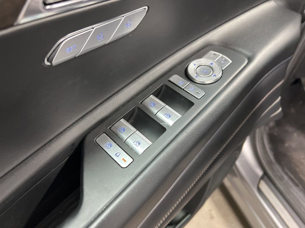 Used 2024 Genesis GV80 2.5T image 25