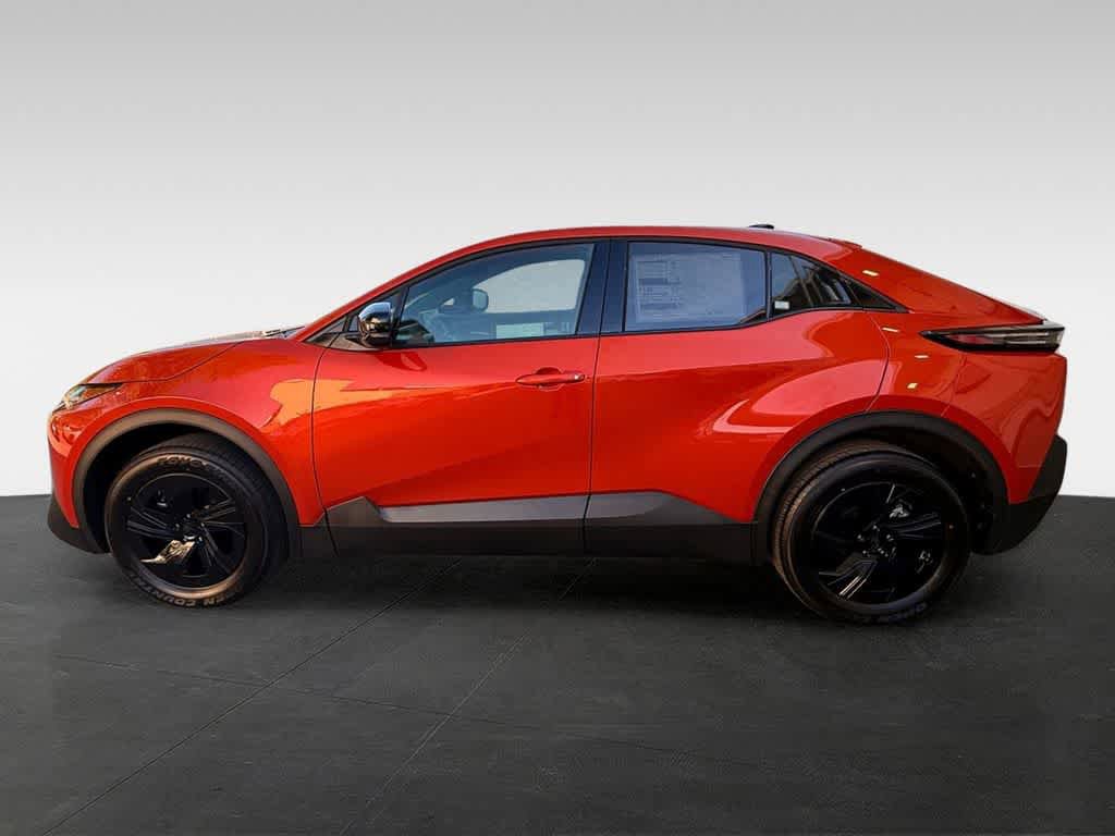 New 2026 Subaru Uncharted Premium FWD image 3
