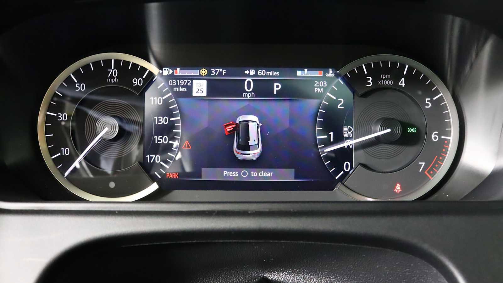 Used 2022 Land Rover Range Rover Velar R-Dynamic S image 16