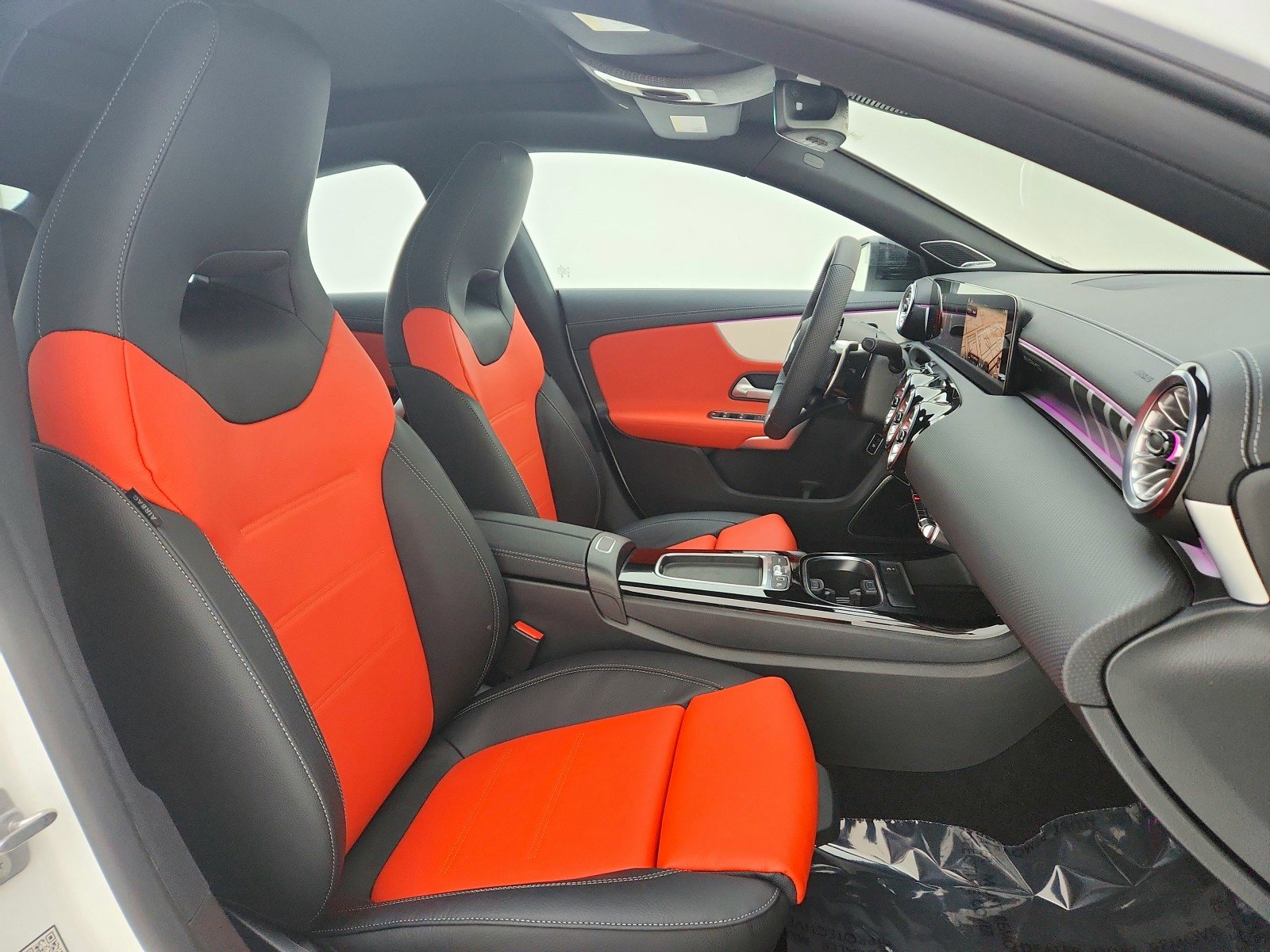 Certified 2025 Mercedes-Benz CLA 35 AMG 4MATIC image 20