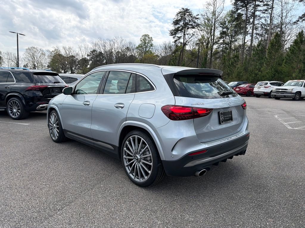 Used 2024 Mercedes-Benz GLA 35 AMG 4MATIC image 4