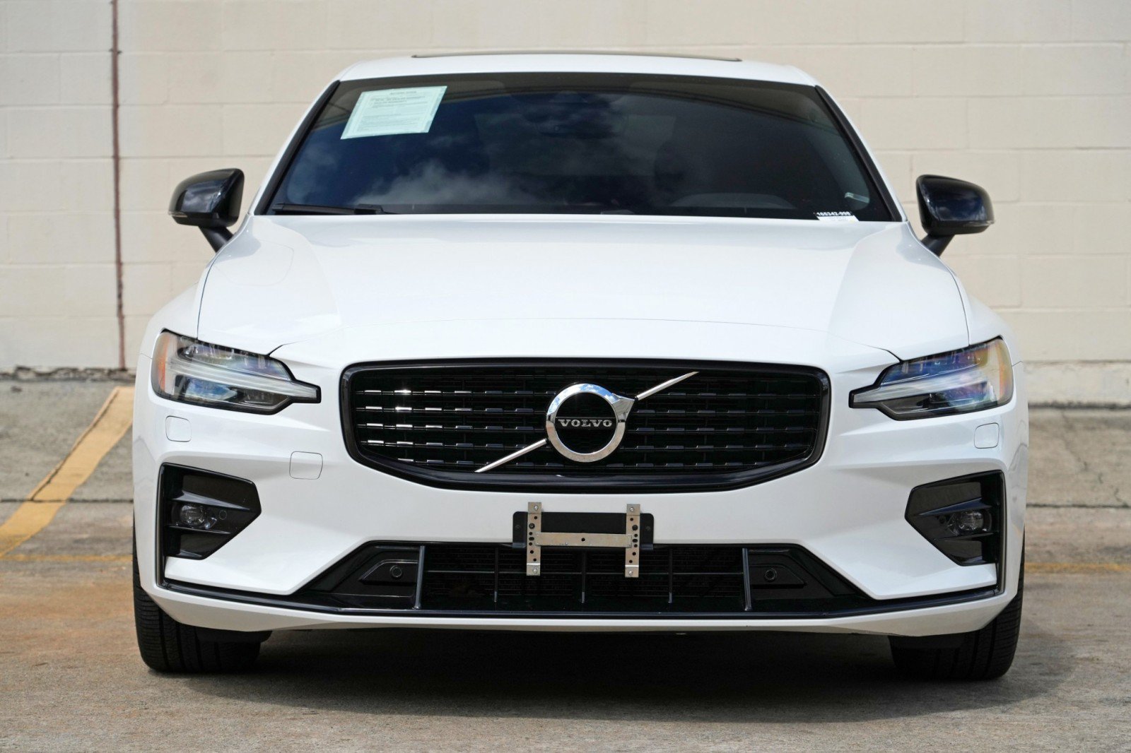 Used 2022 Volvo S60 B5 R-Design w/ Climate Package FWD image 6