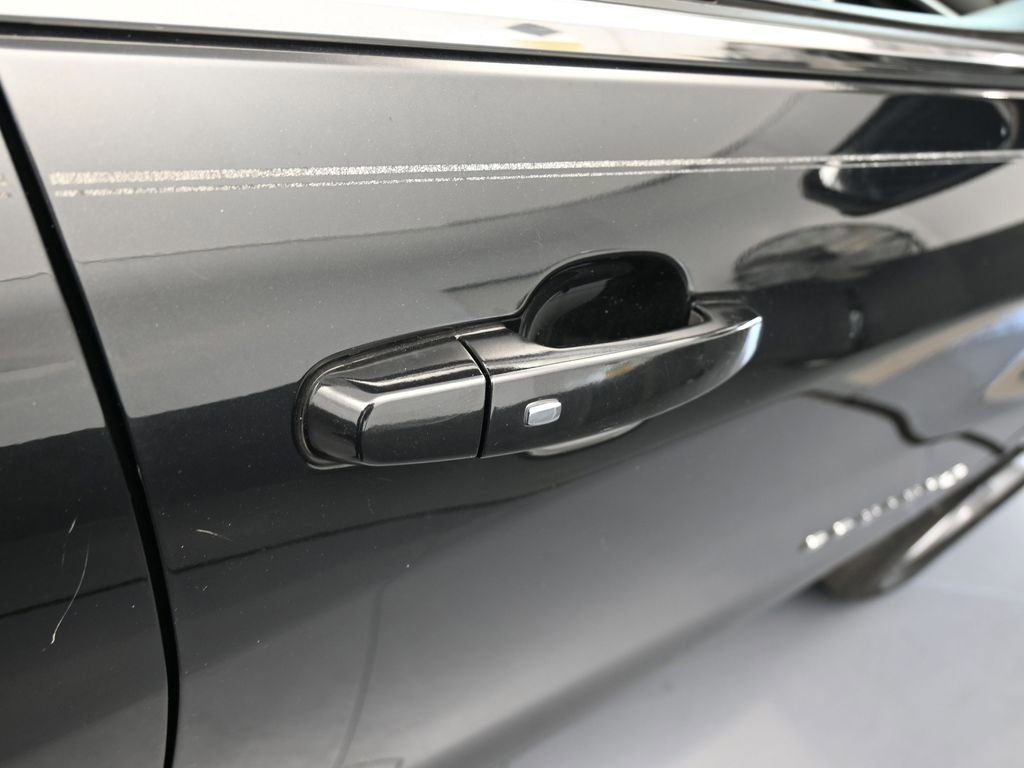 Used 2020 Chevrolet Equinox LT image 43