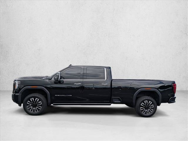 Used 2025 GMC Sierra 2500 Denali Ultimate w/ Max Trailering Package AWD/4WD image 8