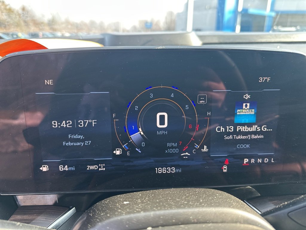 Used 2025 Chevrolet Tahoe LT image 16