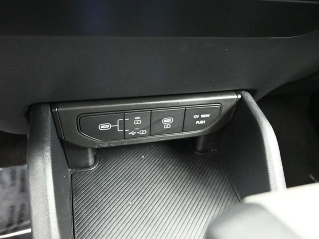 Used 2025 Kia K4 FWD image 27