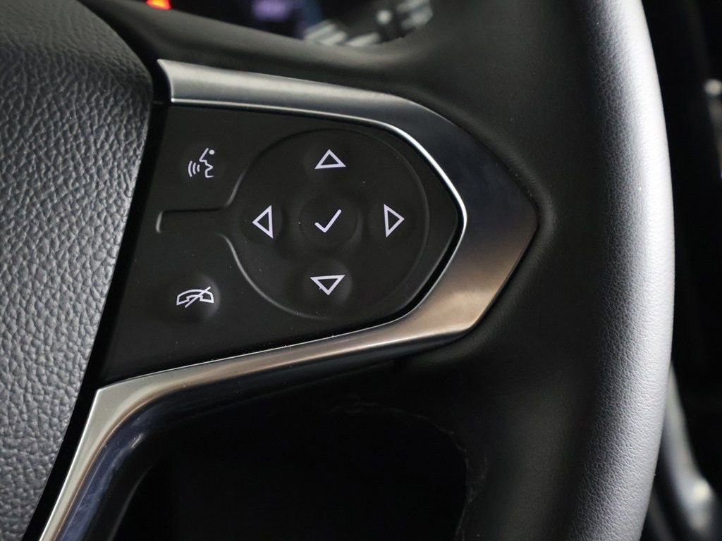 Used 2024 Chevrolet Traverse LT image 40