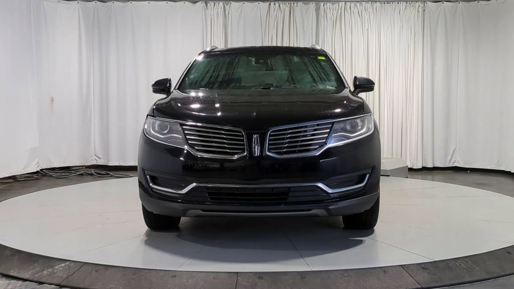 Used 2017 Lincoln MKX Reserve w/ Lincoln MKX Climate Package image 4