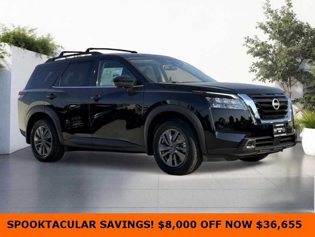 New 2024 Nissan Pathfinder SV w/ SV Premium Package
