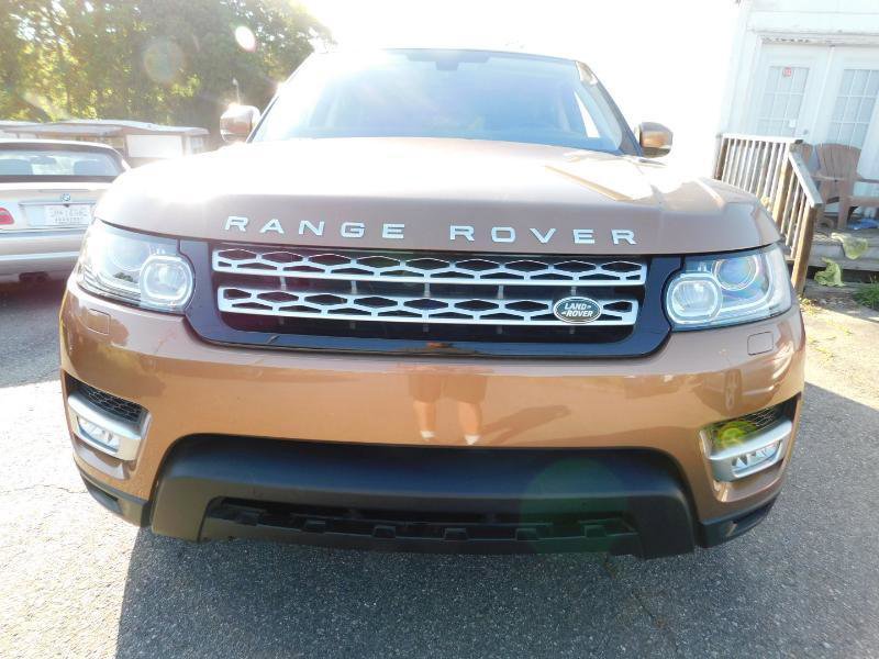 Used 2016 Land Rover Range Rover Sport HSE AWD/4WD image 11
