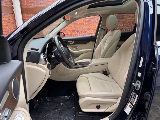 Certified 2022 Mercedes-Benz GLC 300 4MATIC image 22