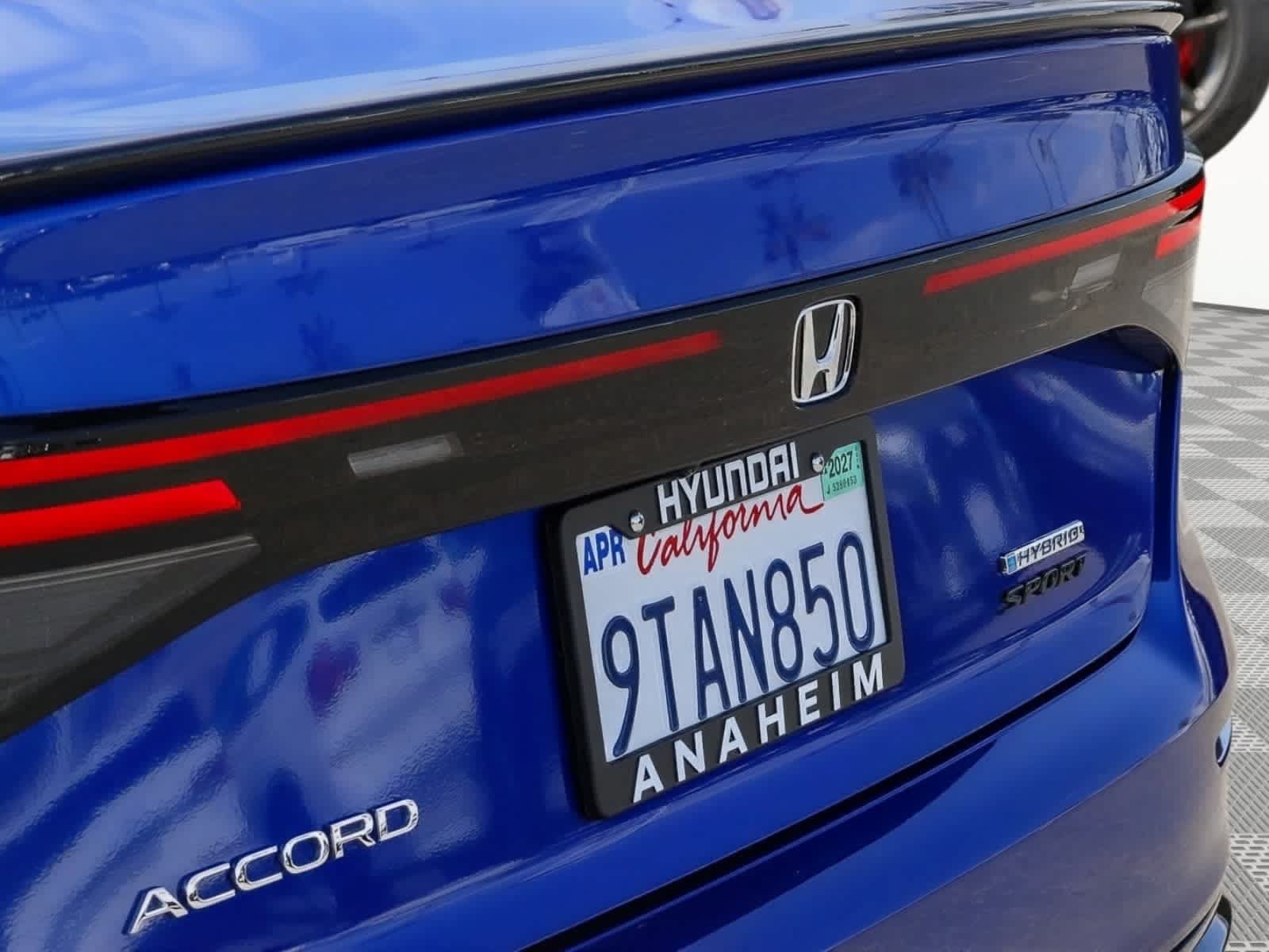 Used 2024 Honda Accord Sport image 12