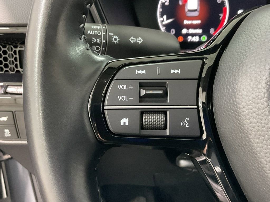 Used 2025 Honda CR-V EX-L image 9