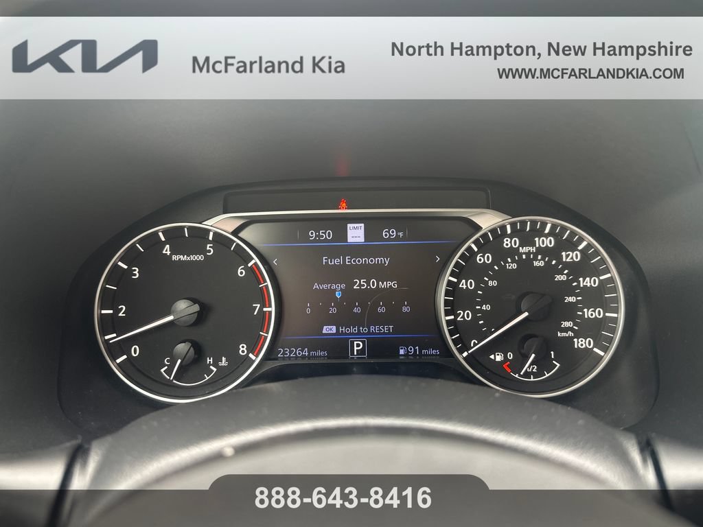 Used 2023 Nissan Altima 2.0 SR FWD image 16