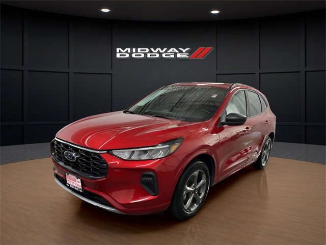 Used 2024 Ford Escape ST-Line image 2