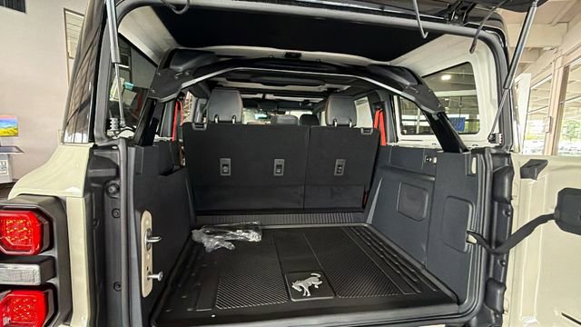 New 2025 Ford Bronco Raptor image 14