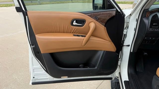 Used 2018 Nissan Armada Platinum w/ Cargo Package AWD/4WD image 12